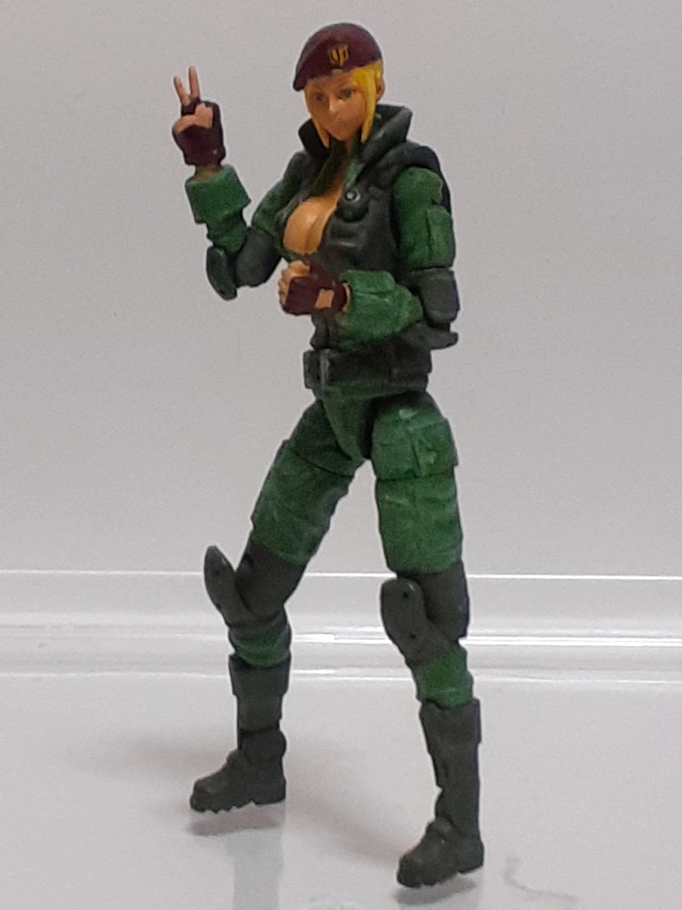 No.088「闘う兵士」/シノイヌ メイン画像