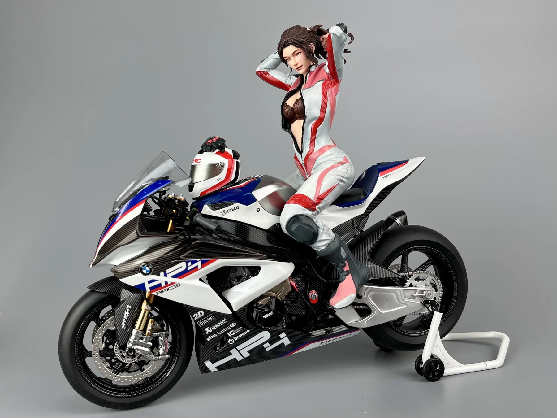 No.095「BMWライダー」／ロキ・ルオリンユ メイン画像