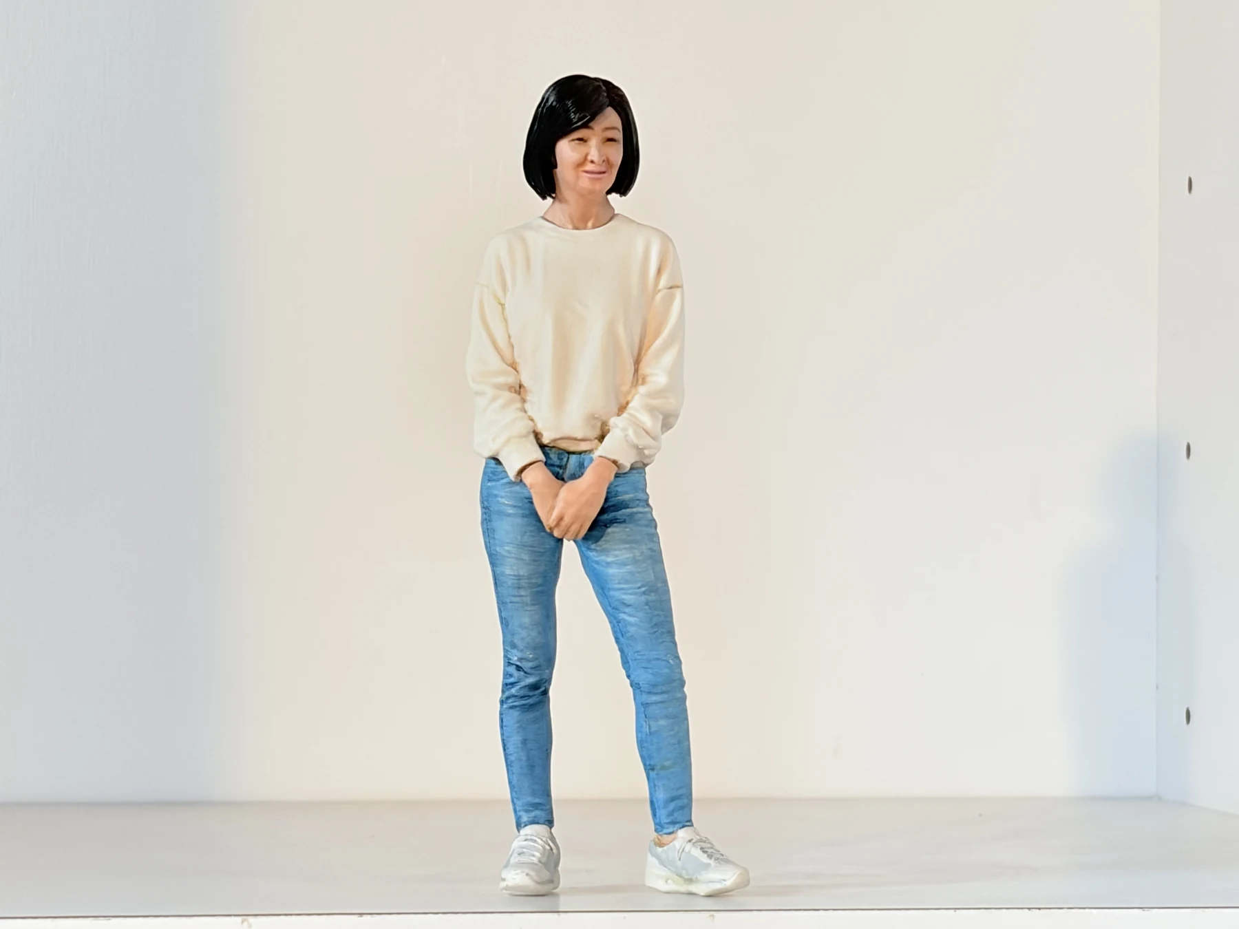 No.104「A faint smile (フェイントスマイル)」／まいく メイン画像